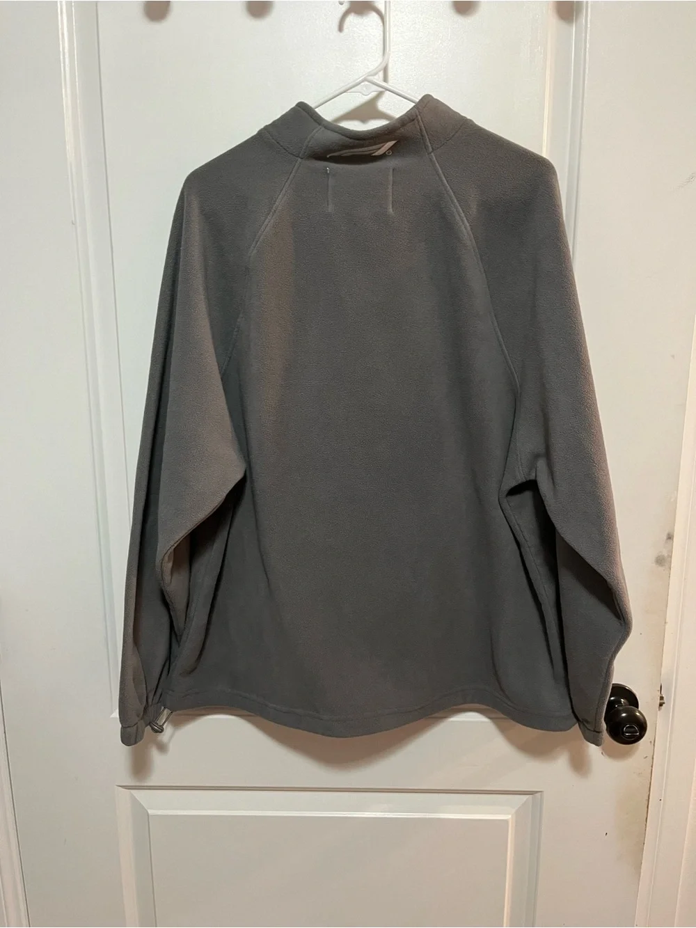 F1 sweater